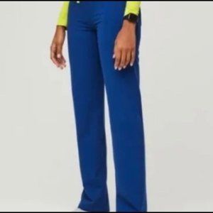 Figs XS Regular Livingston Pant in Electric Blue